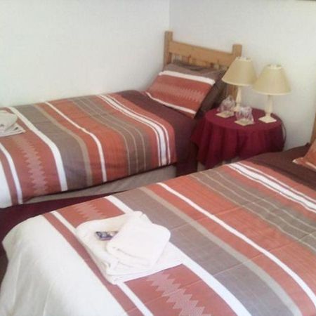 סטלנבוש Magnolia Place Guest Houses מראה חיצוני תמונה